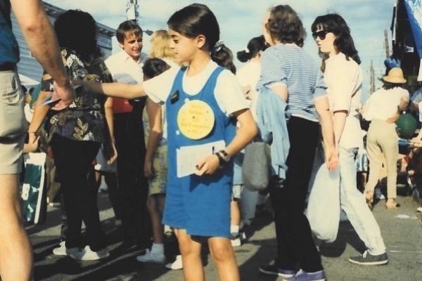 Childhood picture of Eliza Orlin in a campaign led by her father, Stephen Orlins.